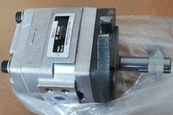 日本NACHI不二越液壓泵IPH-2B-8-11特點，性能，應(yīng)用與優(yōu)勢